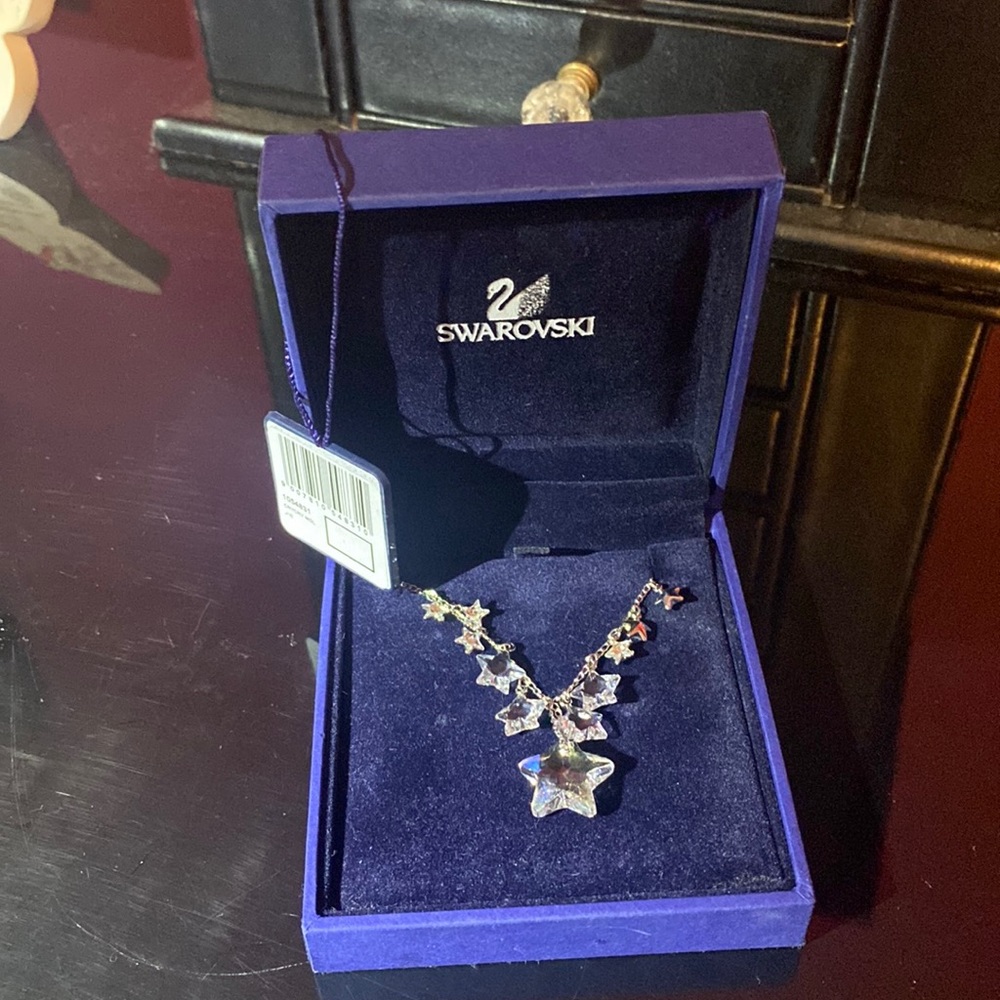 Sterling silver chain, W/ Swarovski crystal stars. Box/tags included.